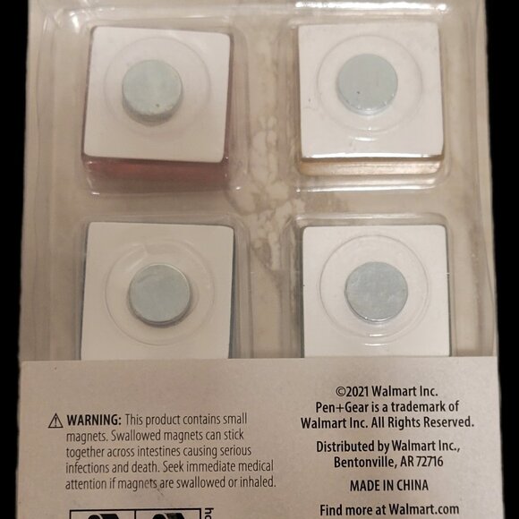 Pen and Gear 6 piece Magnetic Set - Picture 2 of 2